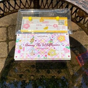 MOIRA AMONG THE WILDFLOWERS EYESHADOW PALETTE, NEW